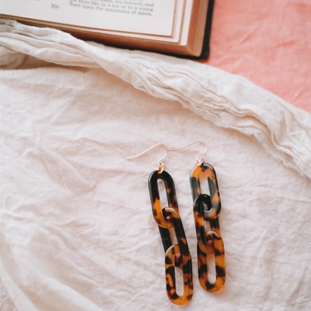 NWT | salty drifter | tortoise shell earrings